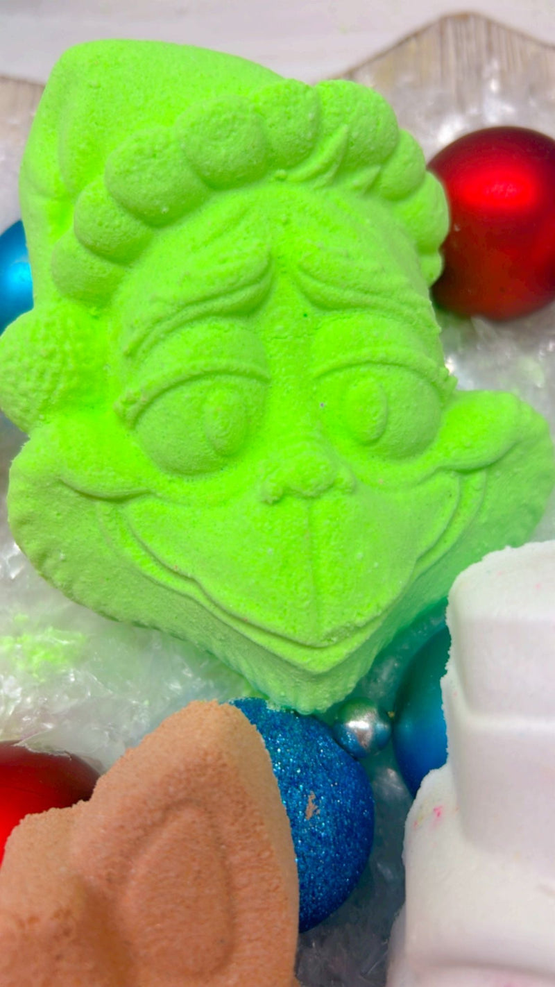 Holiday Character Bath Bomb Paint Kit