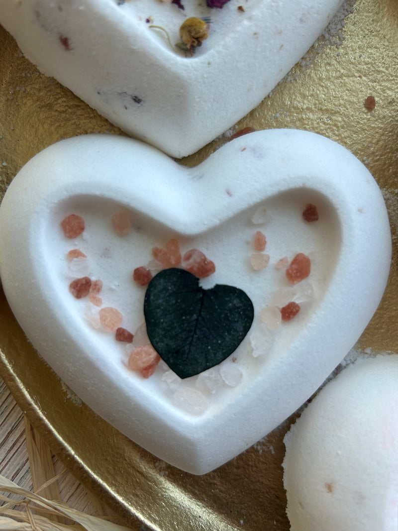 Salt Hearts Bath Bomb