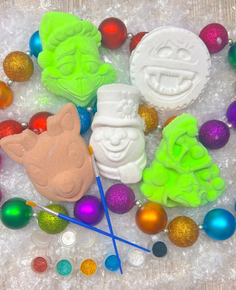 Holiday Character Bath Bomb Paint Kit