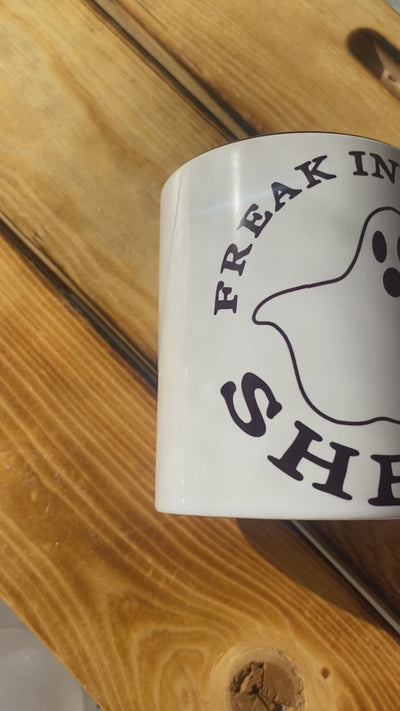 Freak in the sheet mug